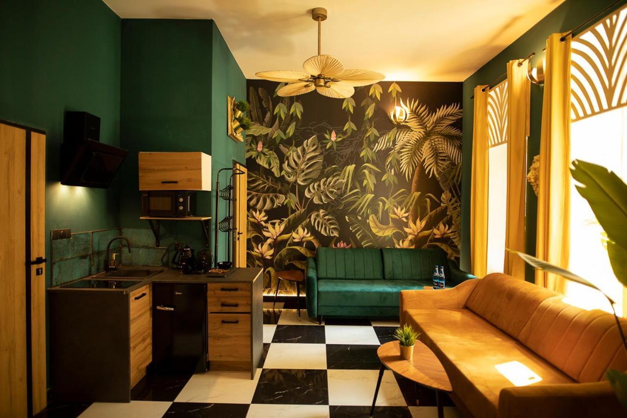Jungle Apartments วรอตซวาฟ ภายนอก รูปภาพ
